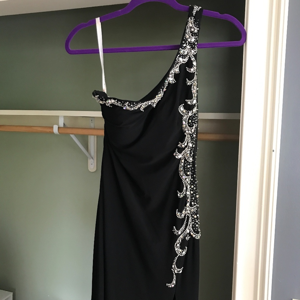Prom Dress - Picture 4 of 5